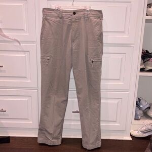 Dockers Men's Light Gray Cargo Pants